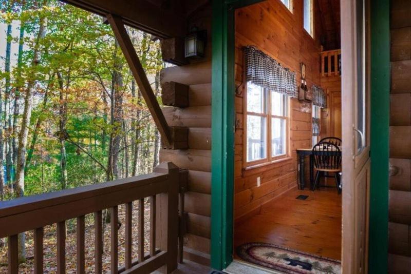 Вилла Mountain Time Cabin, Hot Tub, Fire Pit, Fireplace Блу-Ридж Экстерьер фото
