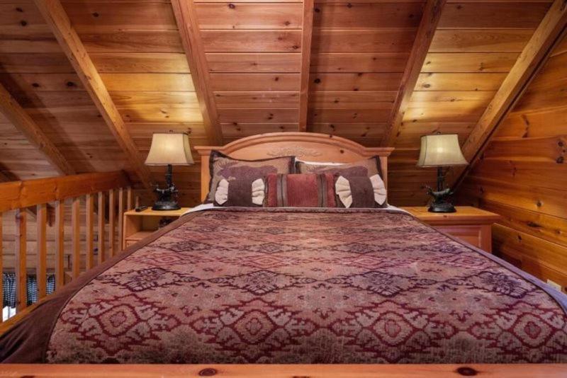 Вилла Mountain Time Cabin, Hot Tub, Fire Pit, Fireplace Блу-Ридж Экстерьер фото